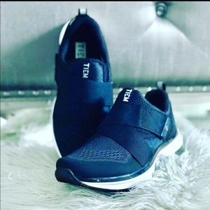 Tiem Slipstream Spin Shoes Size 7